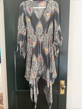 Matthew Williamson Peacock-Print V-Neck Handkerchief dress size XS